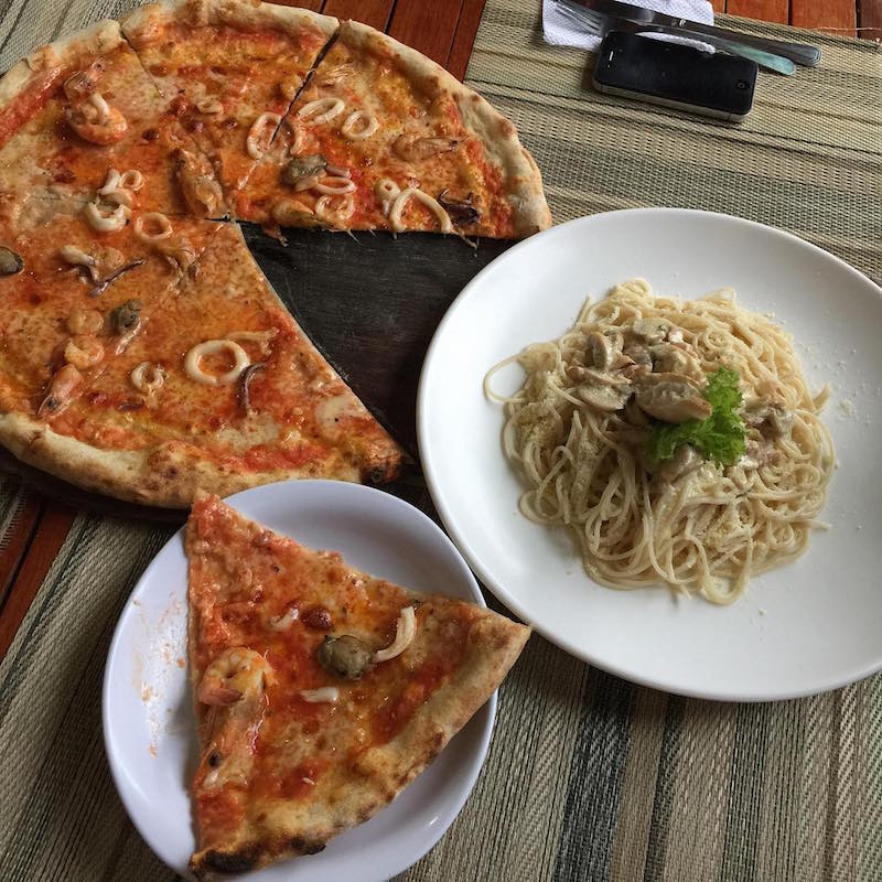 Where to Eat in El Nido