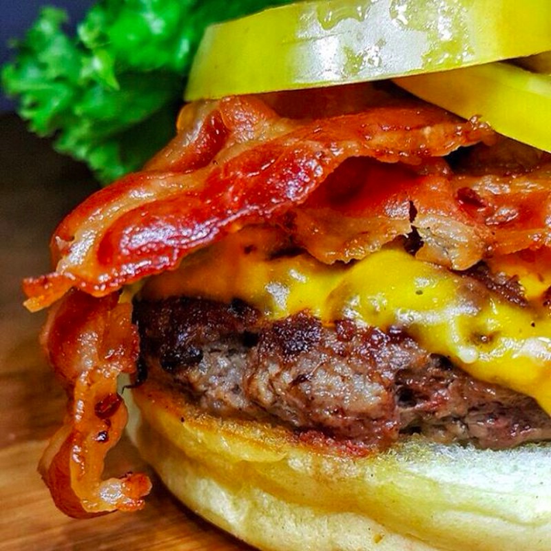 best burgers in manila