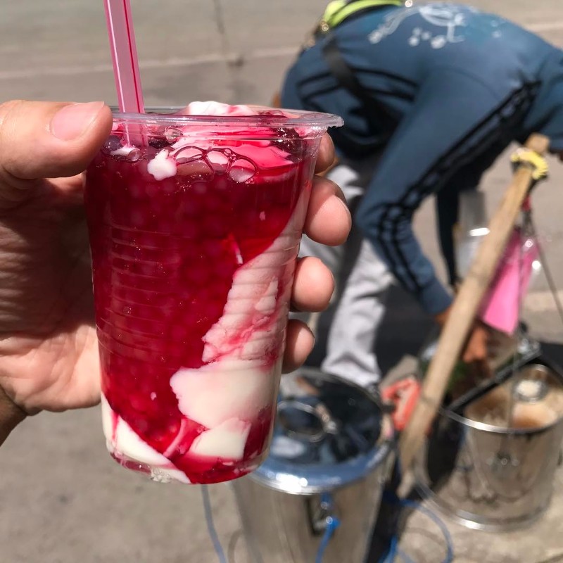 strawberry taho